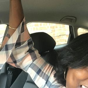 Meet your Posher, Nicole